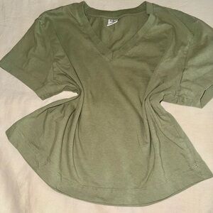 100% Cotton Olive Green Women's Crop Top V-neck Tee